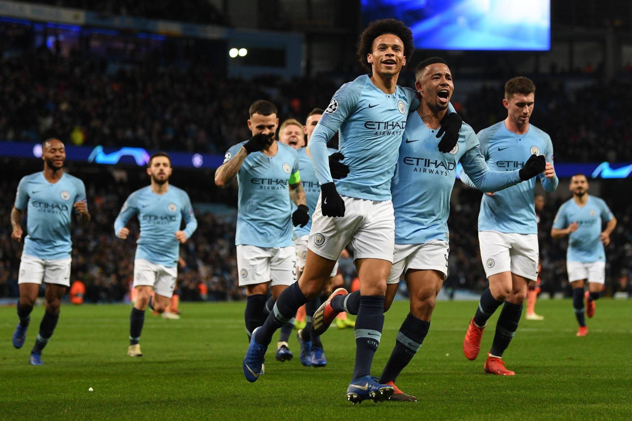 申花时隔5个月再次五外援合体首发，上次是首回合京沪德比.